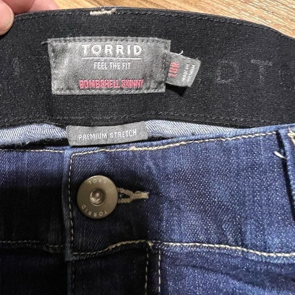 Torrid Size 18R Bombshell Skinny Premium Stretch Jeans‎ Blue - Picture 6 of 9